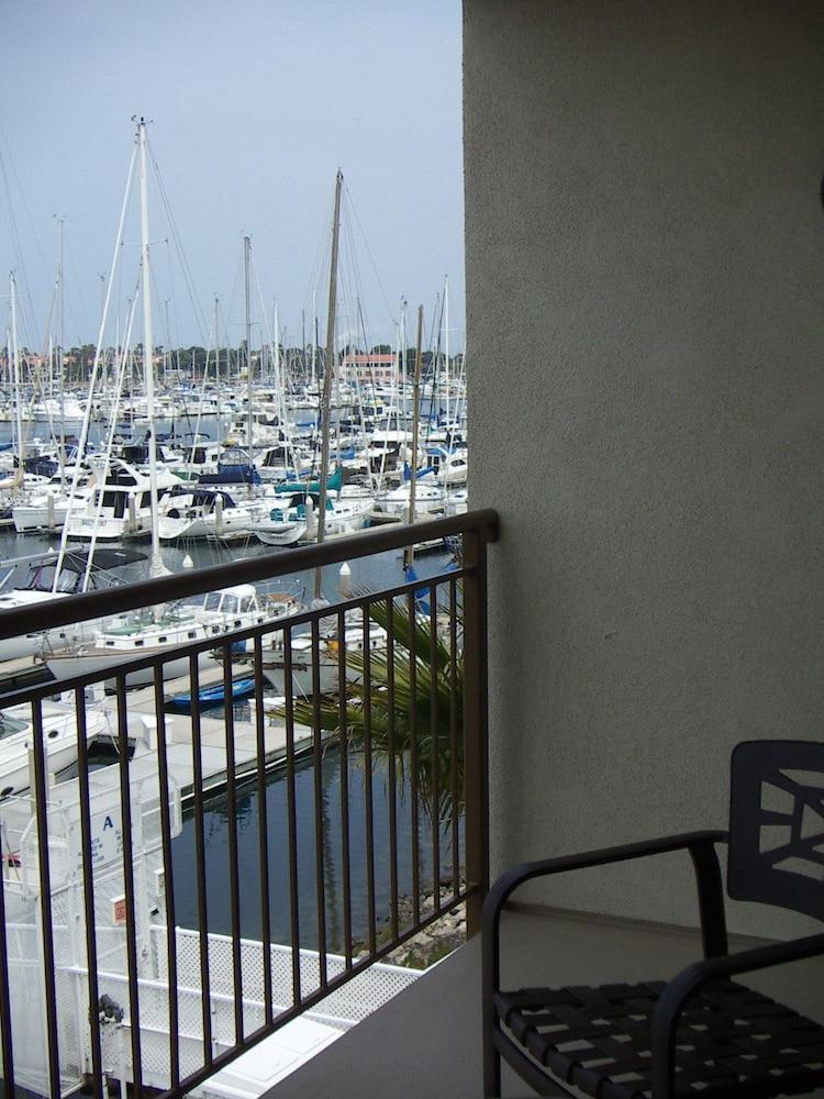 Hampton Inn Channel Islands Harbor Окснард Екстер'єр фото